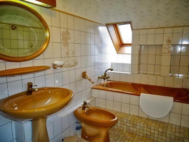 Maison A Louer Besse-et-Saint-Anastaise Esterno foto